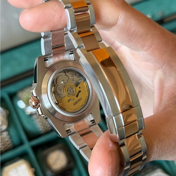 Seiko Mod: Two Tone Yachtmaster - Picture 4 of 14